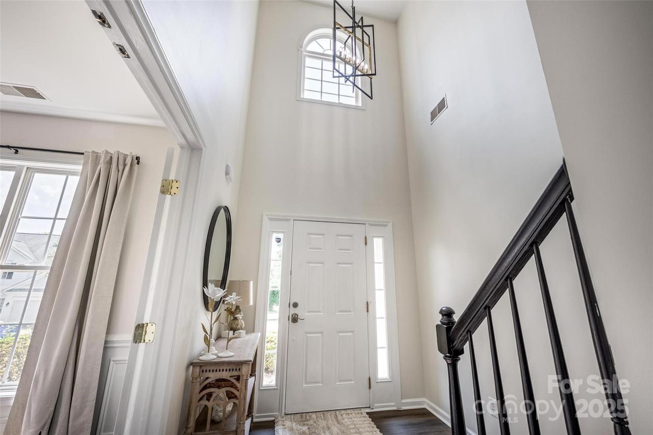 115 Morrocroft Ln., Mooresville, NC 28117