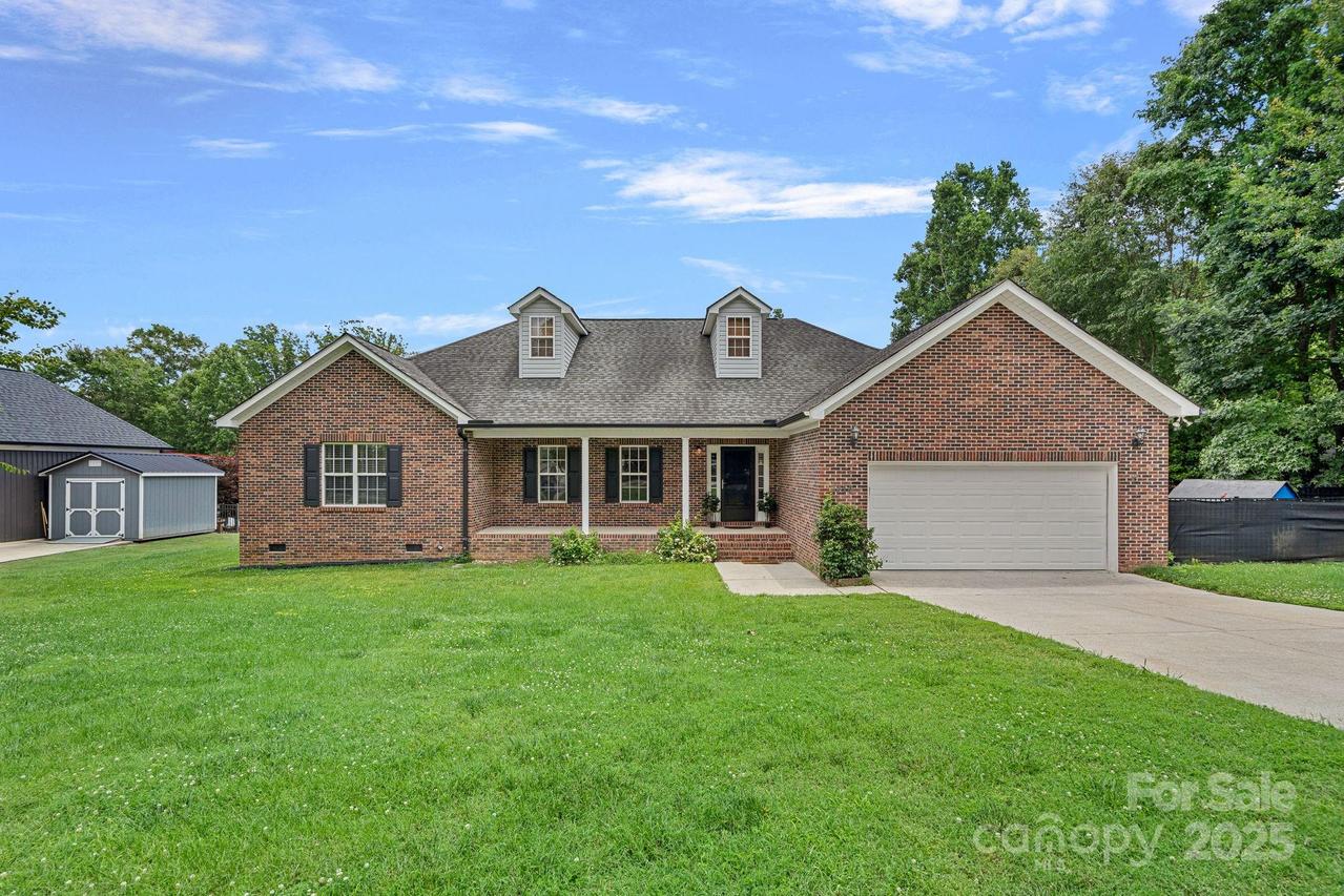 7478 Pine Ridge Dr., Denver, NC 28037