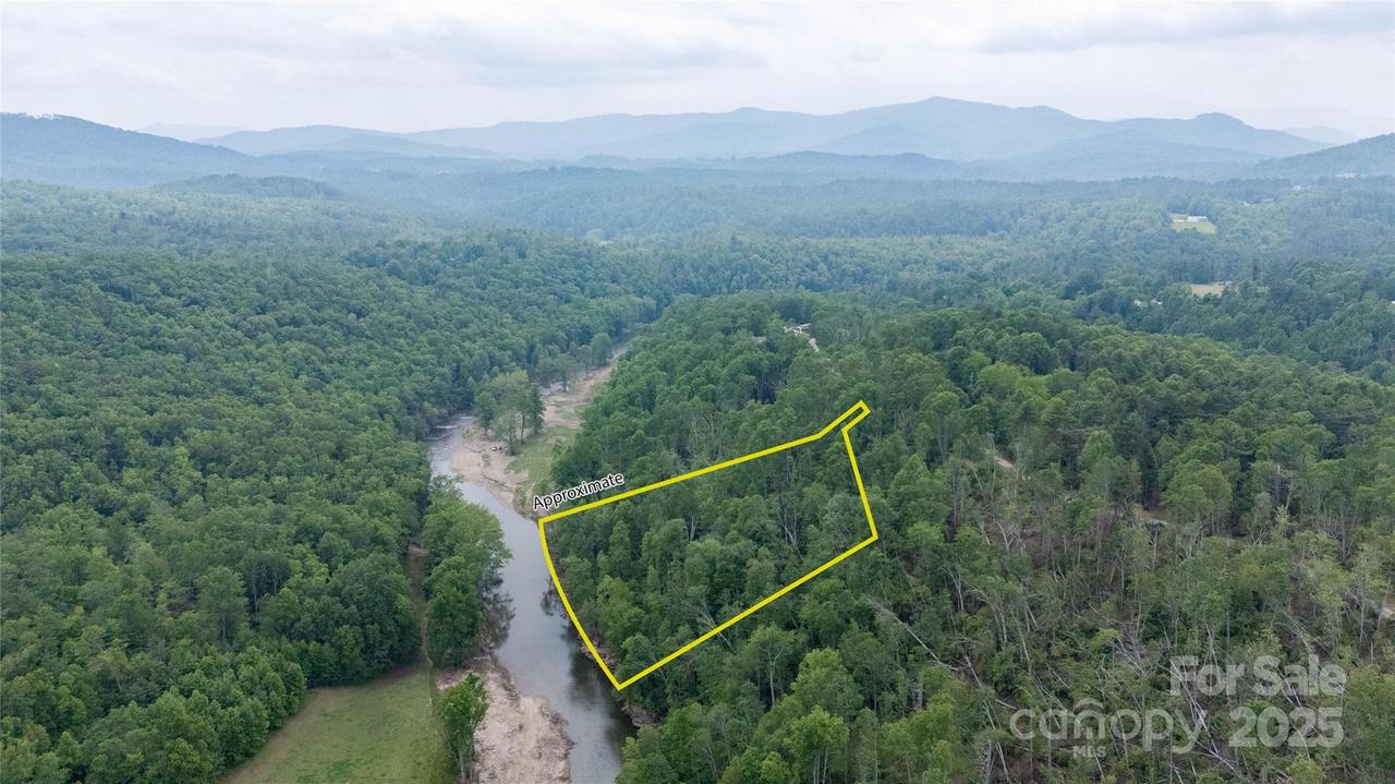 000 Vaughn Rd., Spruce Pine, NC 28777