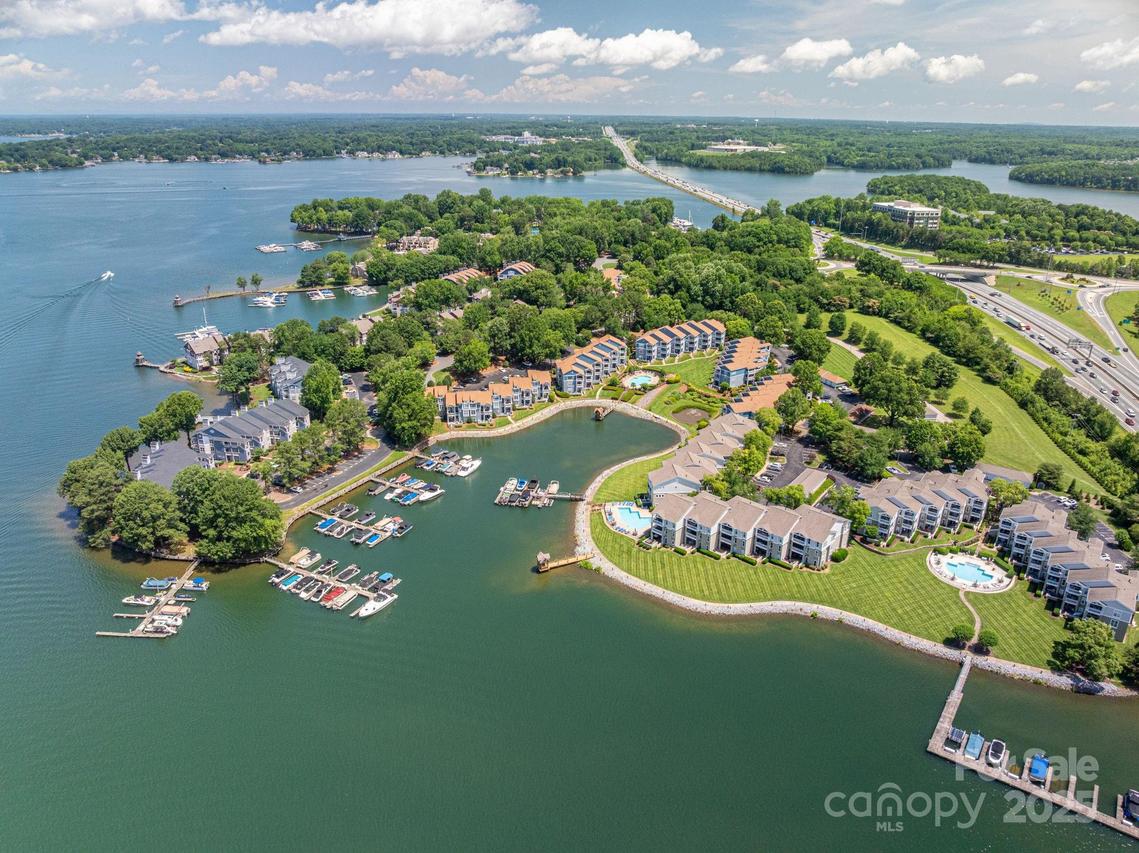 1018 Southwest Dr. #18, Davidson, NC 28036