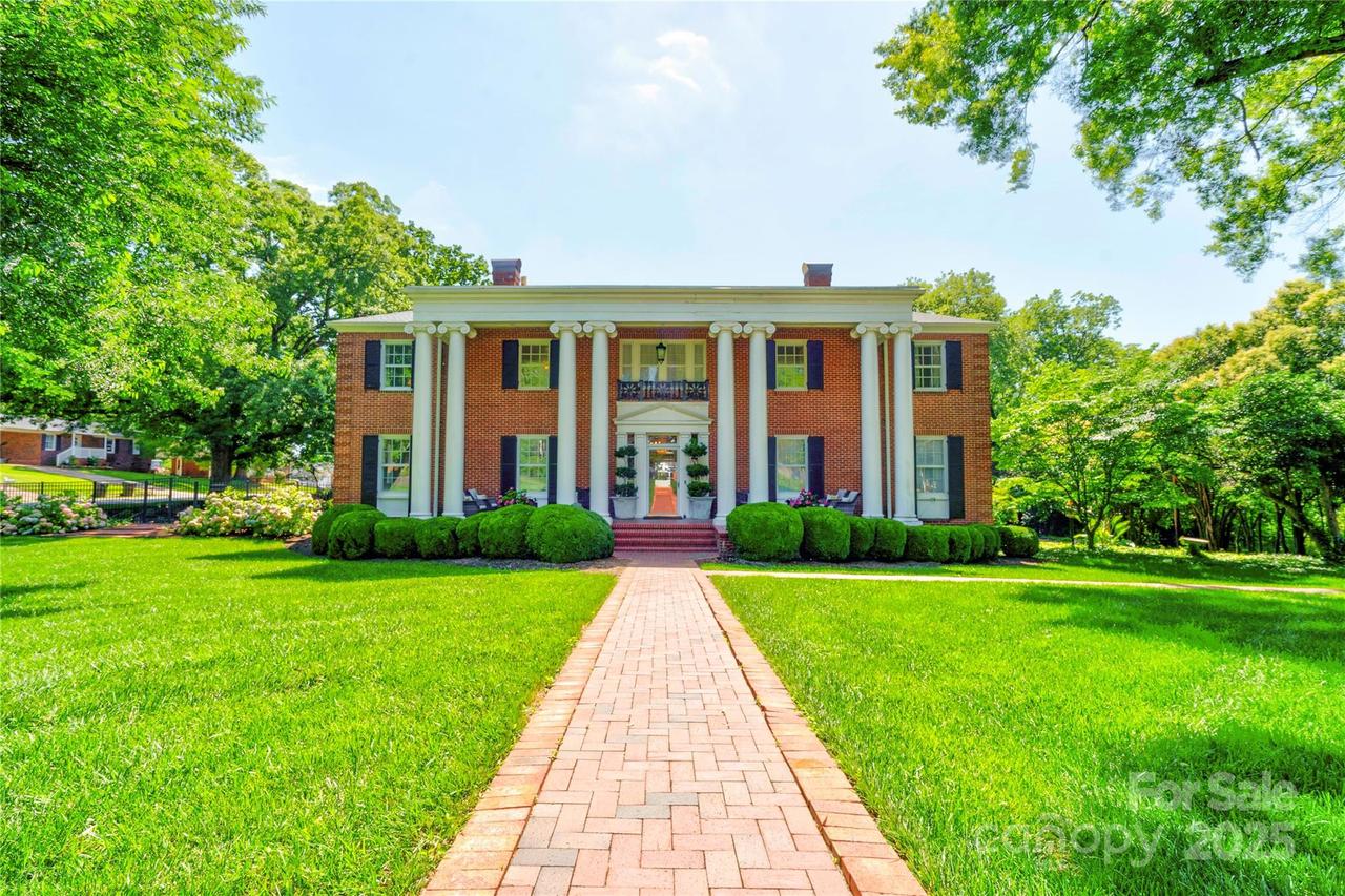 110 N Gaston St., Kings Mountain, NC 28086