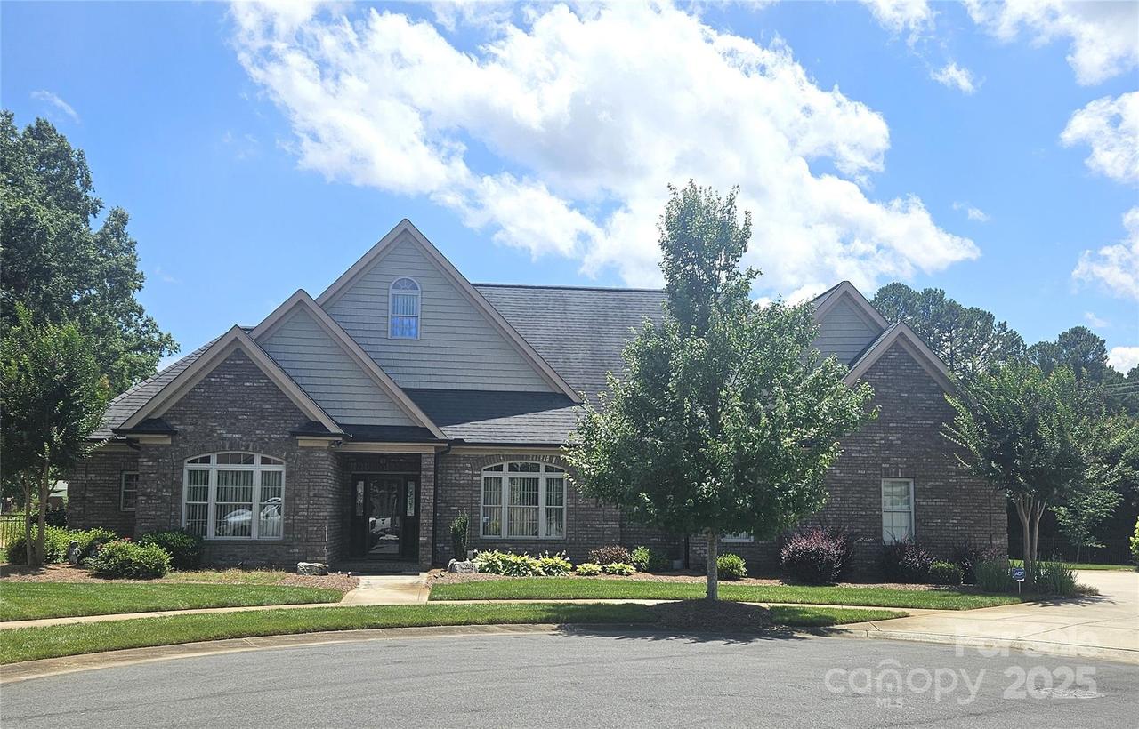 323 Wendover Dr., Locust, NC 28097
