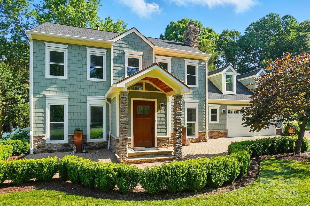 4825 Deanscroft Dr., Charlotte, NC 28226