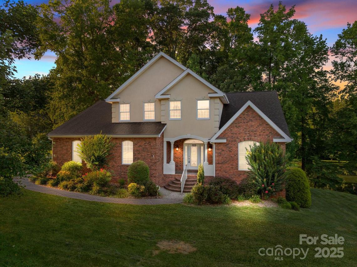 322 Oakview Dr., Salisbury, NC 28146