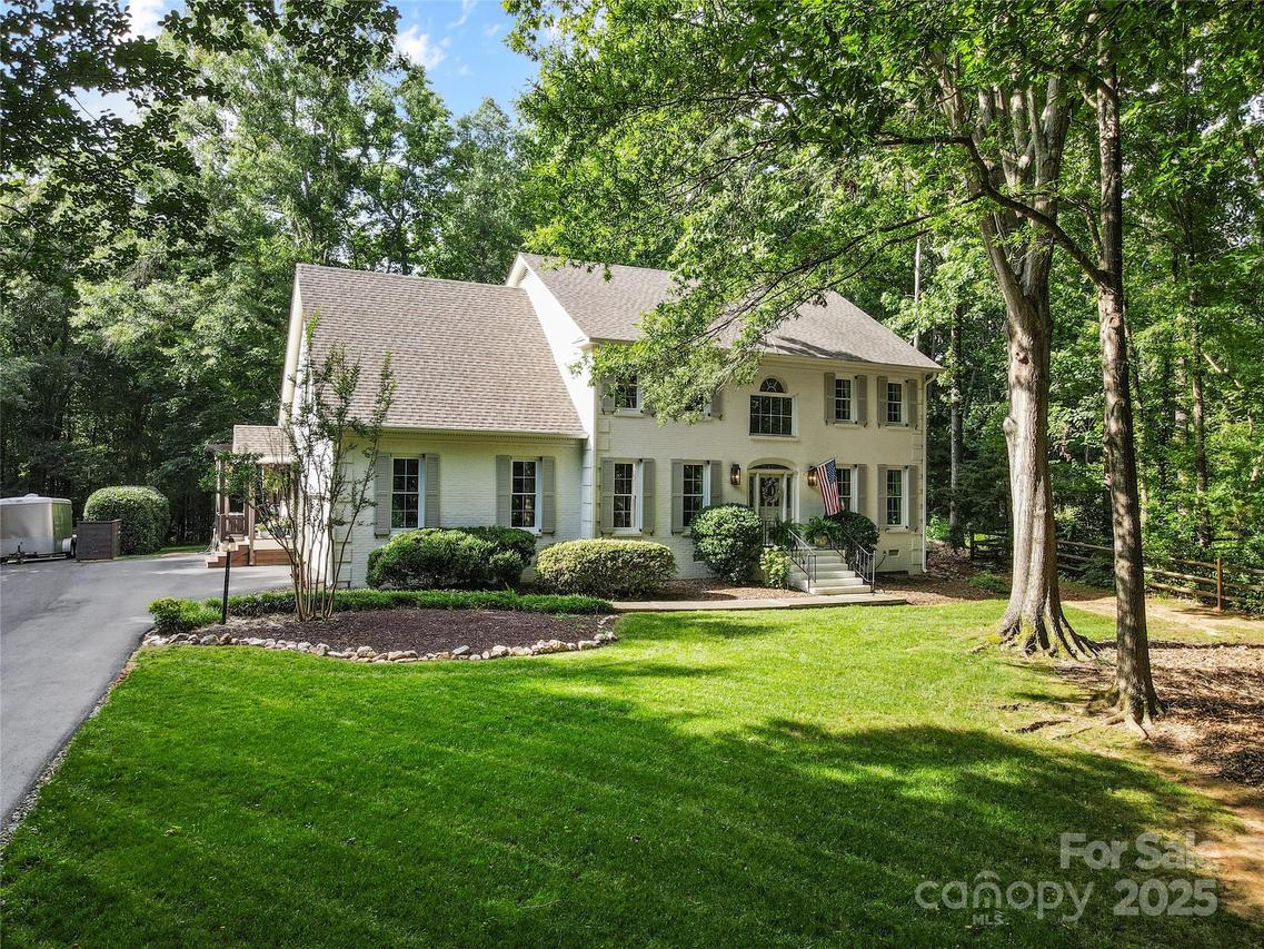 3717 Bounty Ct., Matthews, NC 28104