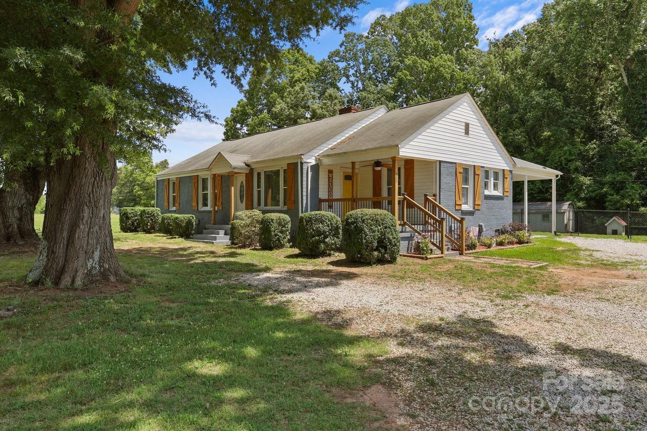 435 Stirewalt Rd., China Grove, NC 28023