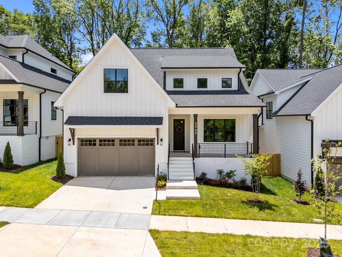 3949 Plainview Rd., Charlotte, NC 28208