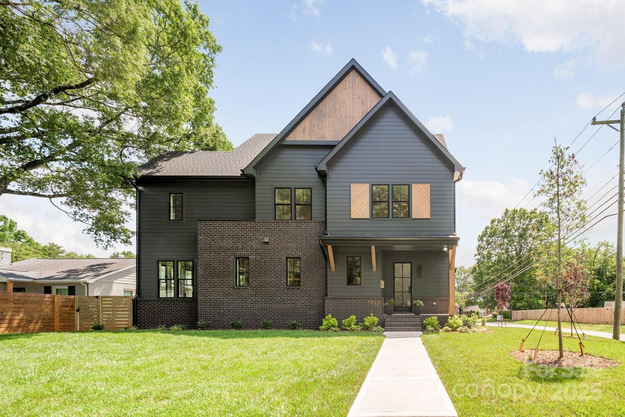 4900 Doris Ave., Charlotte, NC 28205