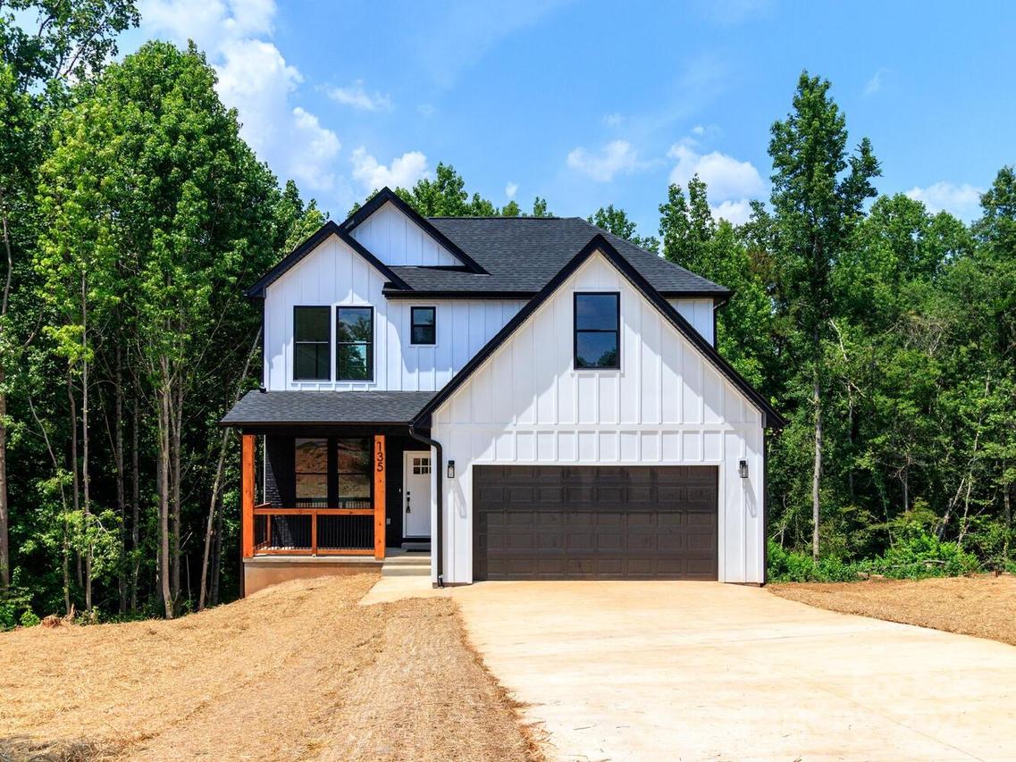 135 Brookview Dr., Shelby, NC 28152