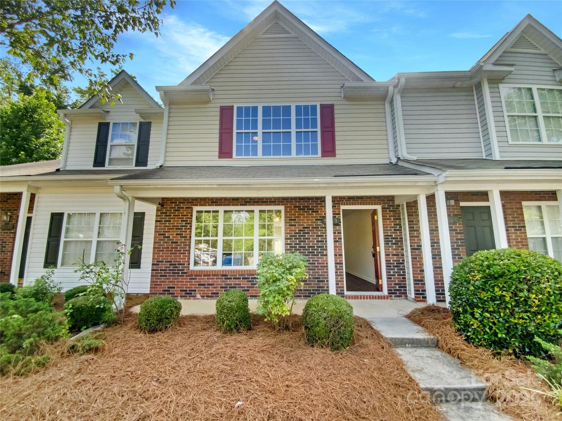 5163 Ficus Tree Ln., Charlotte, NC 28215