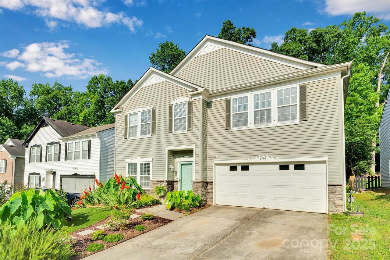 2926 Royal Fern Ln., Charlotte, NC 28215