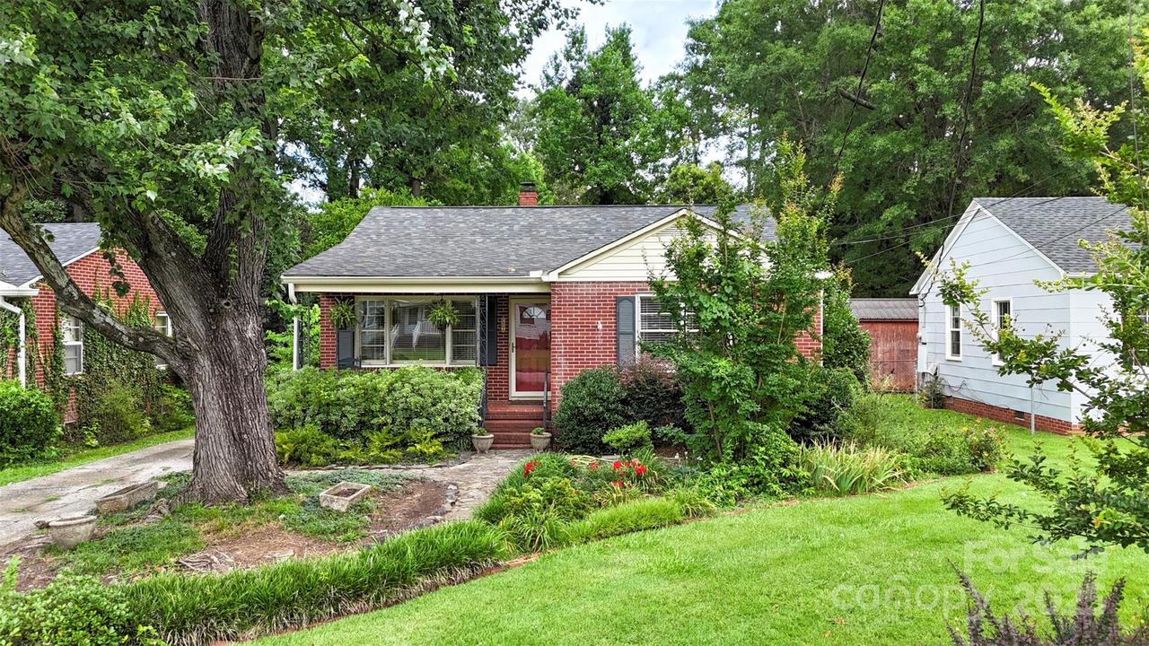 320 Ackert Ave., Salisbury, NC 28144