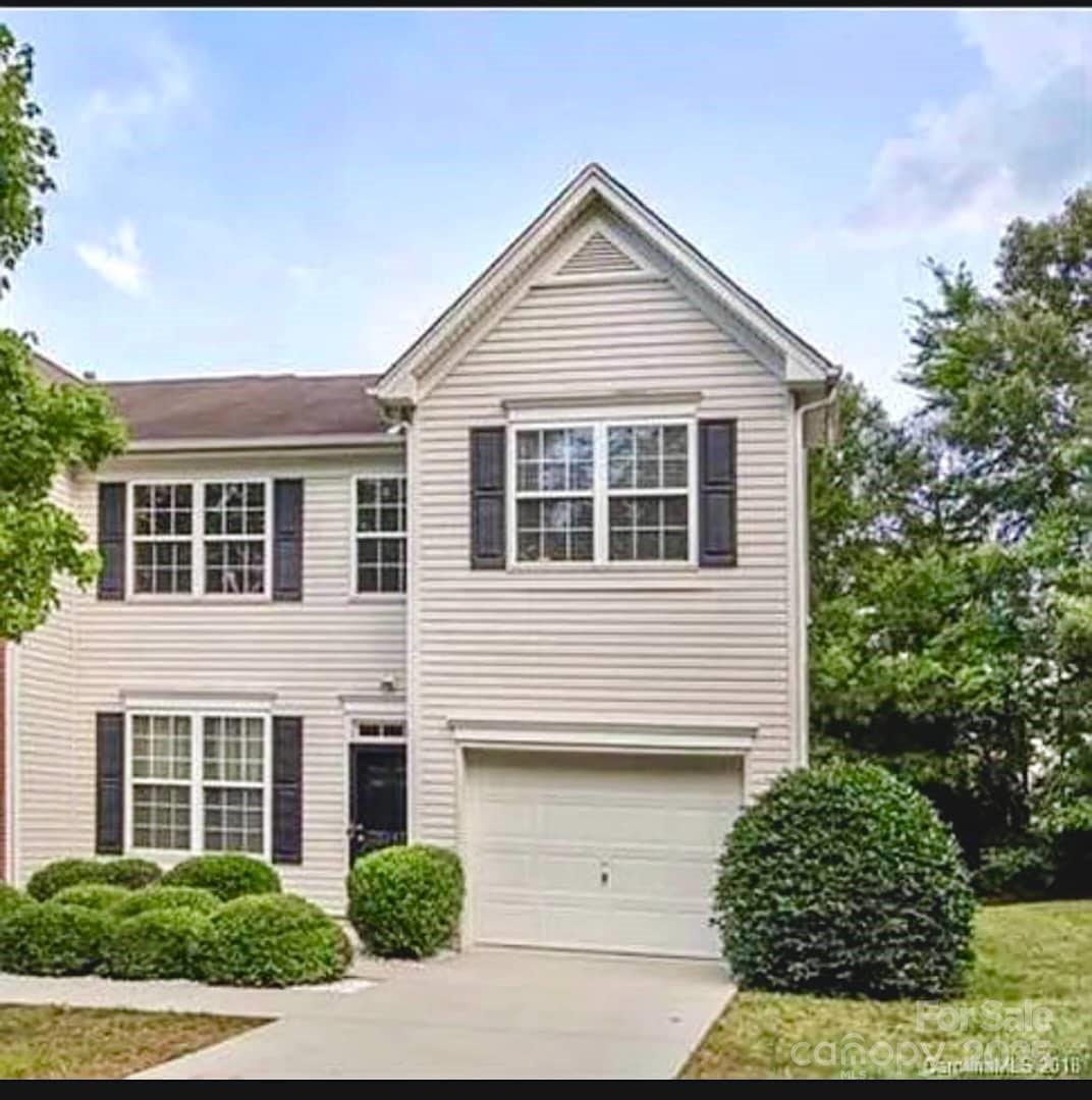 2150 Winthrop Chase Dr., Charlotte, NC 28212