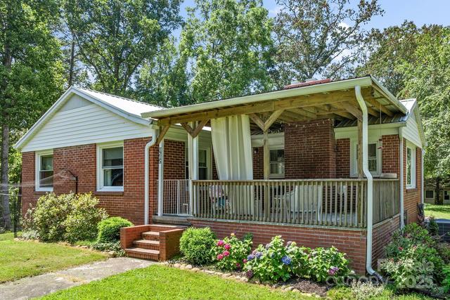 New Homes For Sale This Week That Attend Fairview Elementary: July 11th to July 17th
