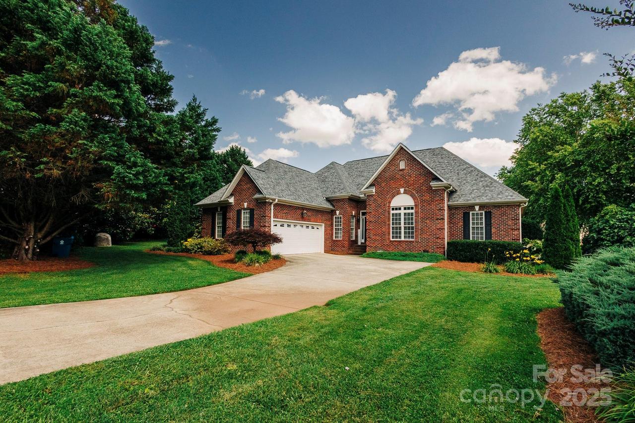 225 Northchase Dr., Concord, NC 28027