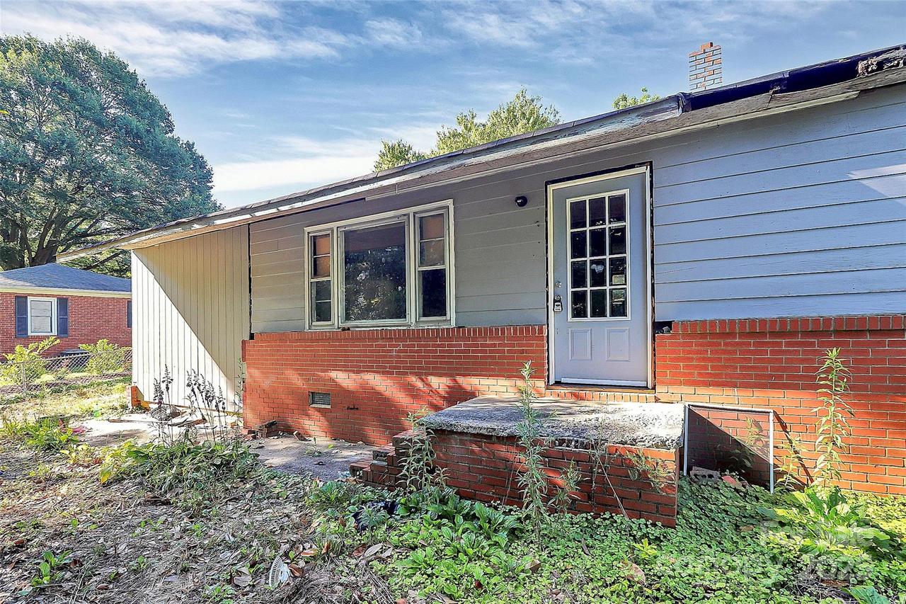 112 Harmony Tr., Gastonia, NC 28056