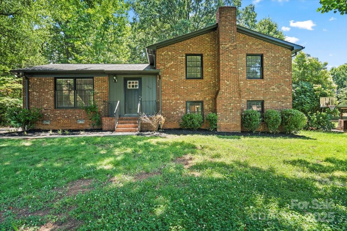 1510 Sansberry Rd., Charlotte, NC 28262