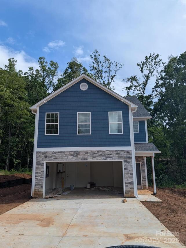 25 Red Ridge Ln., Black Mountain, NC 28711