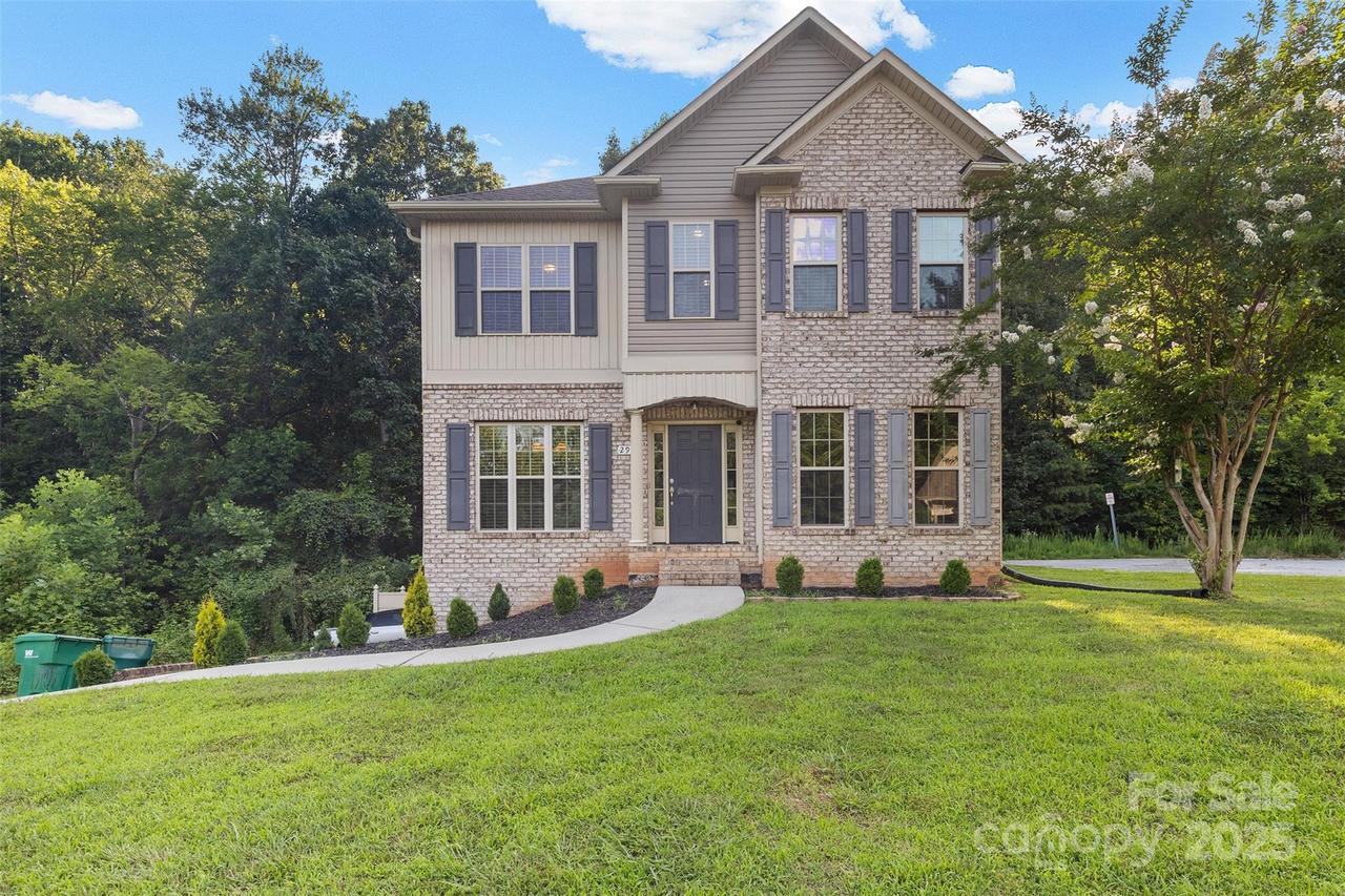 2953 Cameron Village Ct., Winston Salem, NC 27103