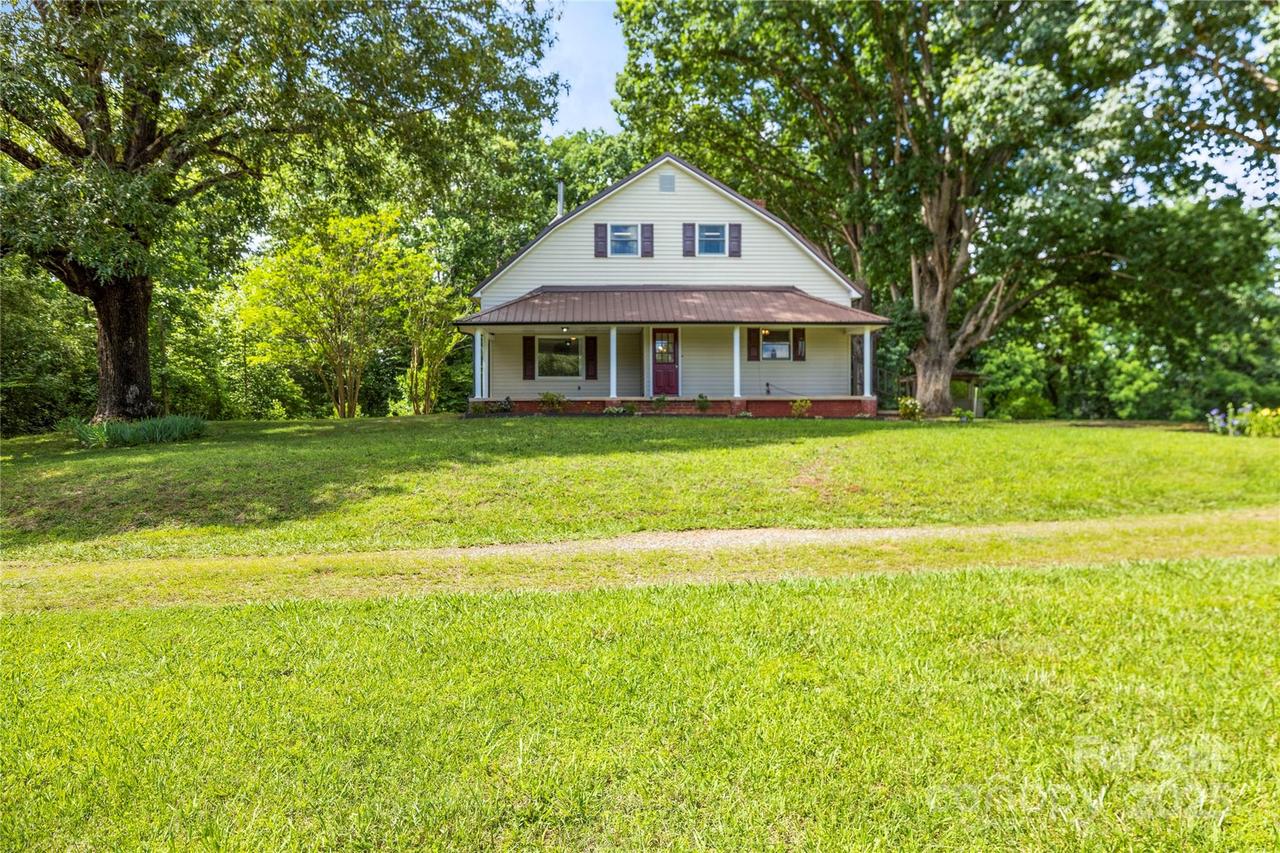 2028 Old Latter Rd., Newton, NC 28658