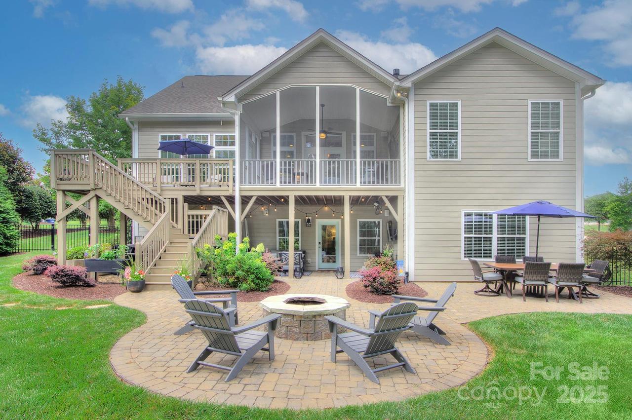 6326 Jepson Ct., Charlotte, NC 28214