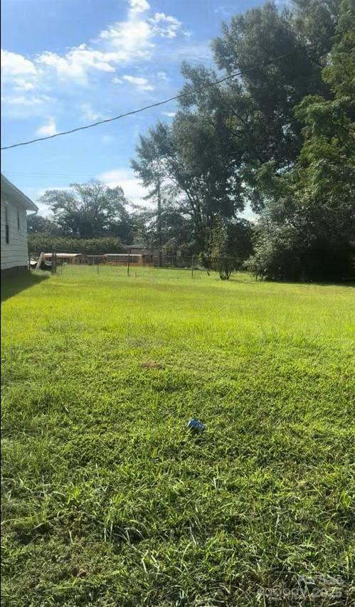 99 1/2 May St., Gastonia, NC 28052