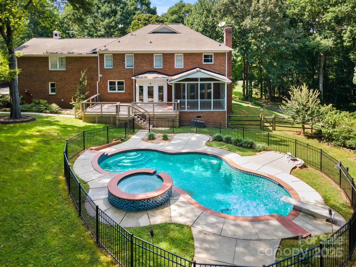 1134 Willow Oaks Tr., Matthews, NC 28104