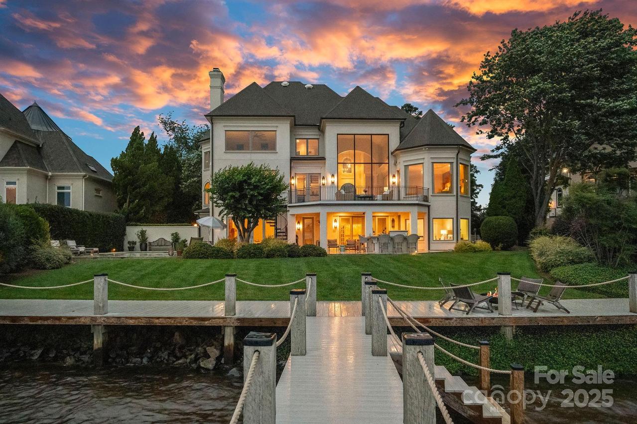 18408 Harbor Light Blvd., Cornelius, NC 28031
