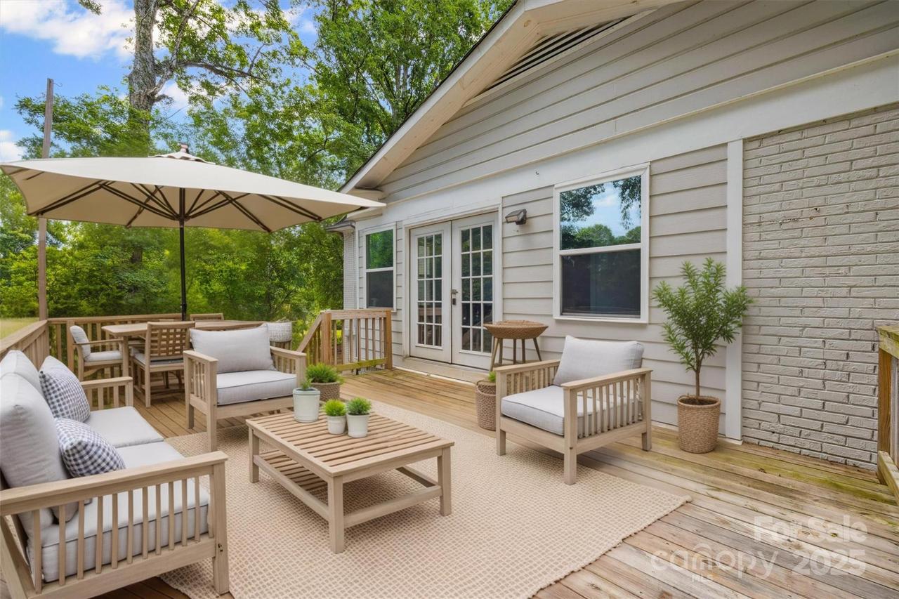2119 Archdale Dr., Charlotte, NC 28210