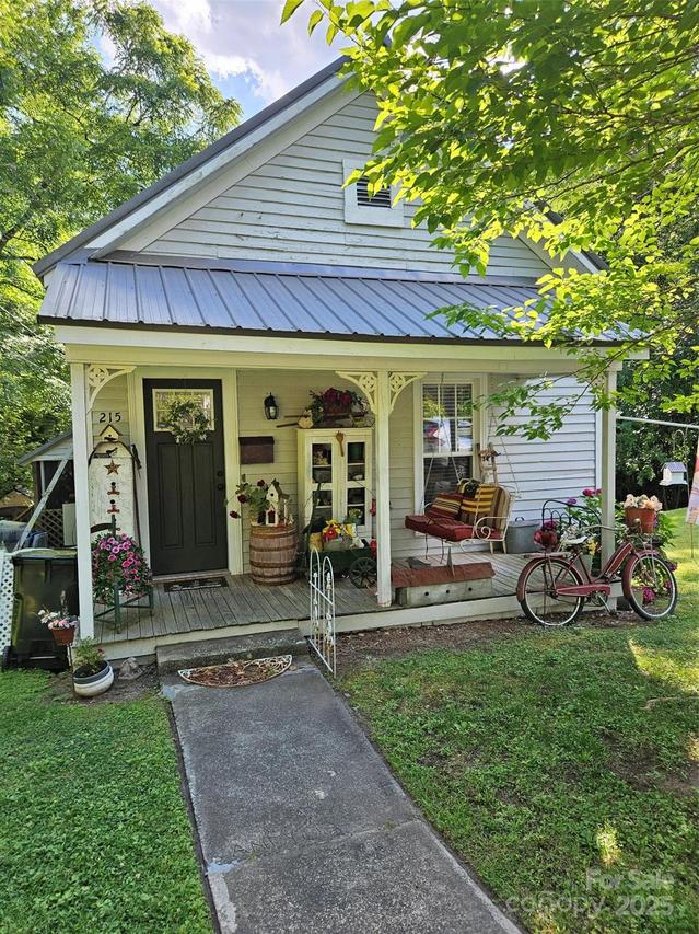 215 9th St., Spencer, NC 28159