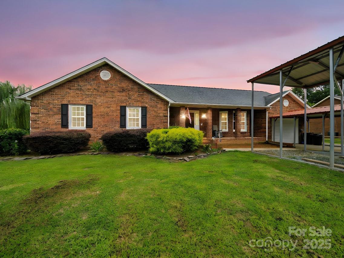 3206 Basilwood Cir., Monroe, NC 28110
