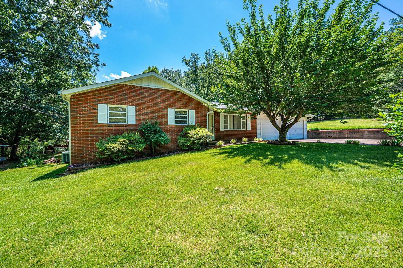 3954 E Burke Blvd., Connelly Springs, NC 28612
