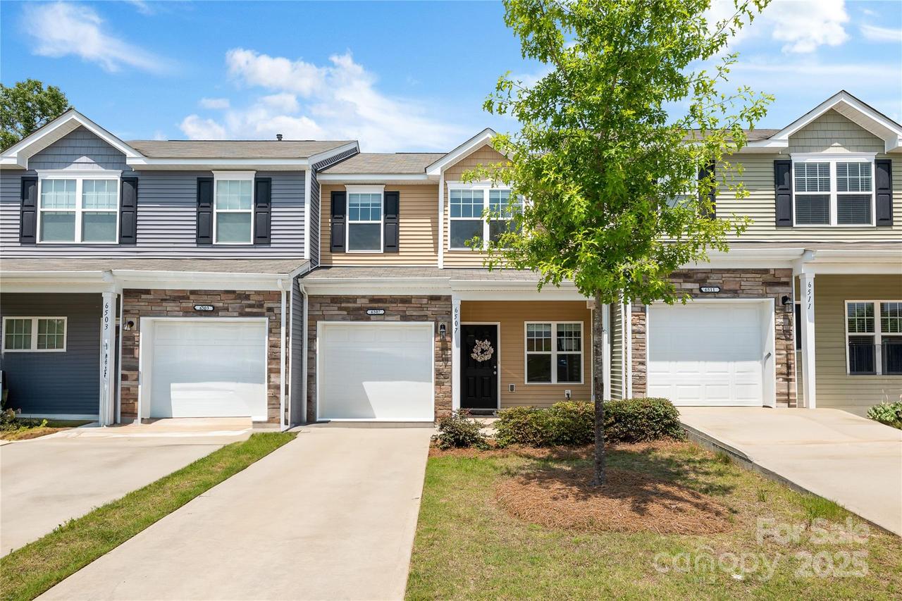 6507 Revolutionary Tr., Charlotte, NC 28217
