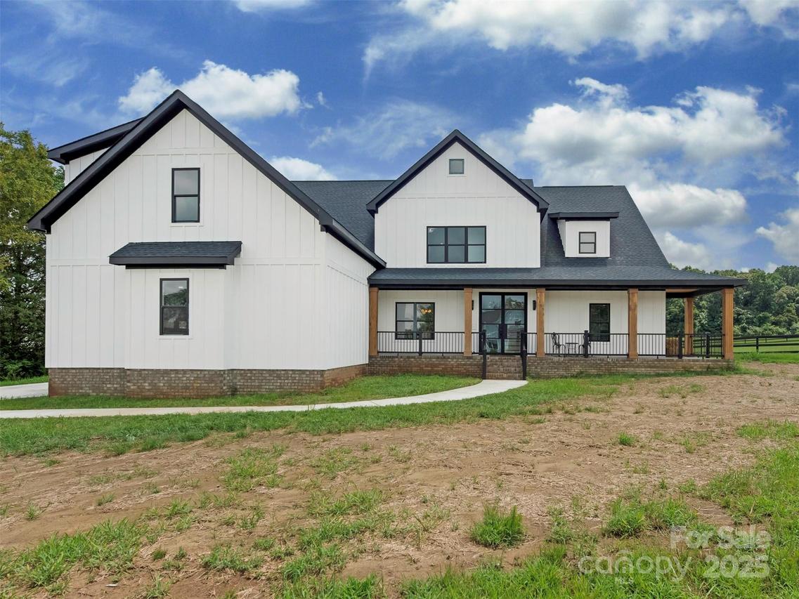 5105 Tom Starnes Rd., Waxhaw, NC 28173