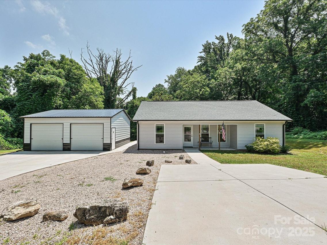 285 Hannah Ave., Salisbury, NC 28147