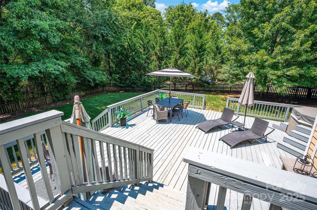 10104 Treetop Ln., Cornelius, NC 28031