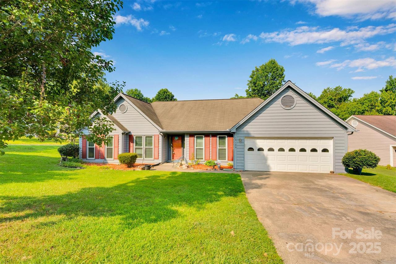 10109 Crayton Dr., Charlotte, NC 28269