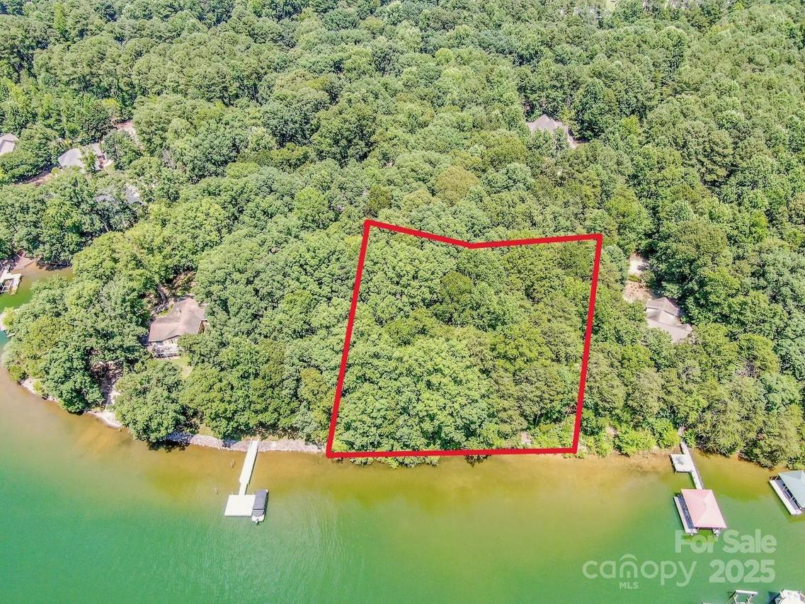 127 Melrose Ln. #220, Mooresville, NC 28117