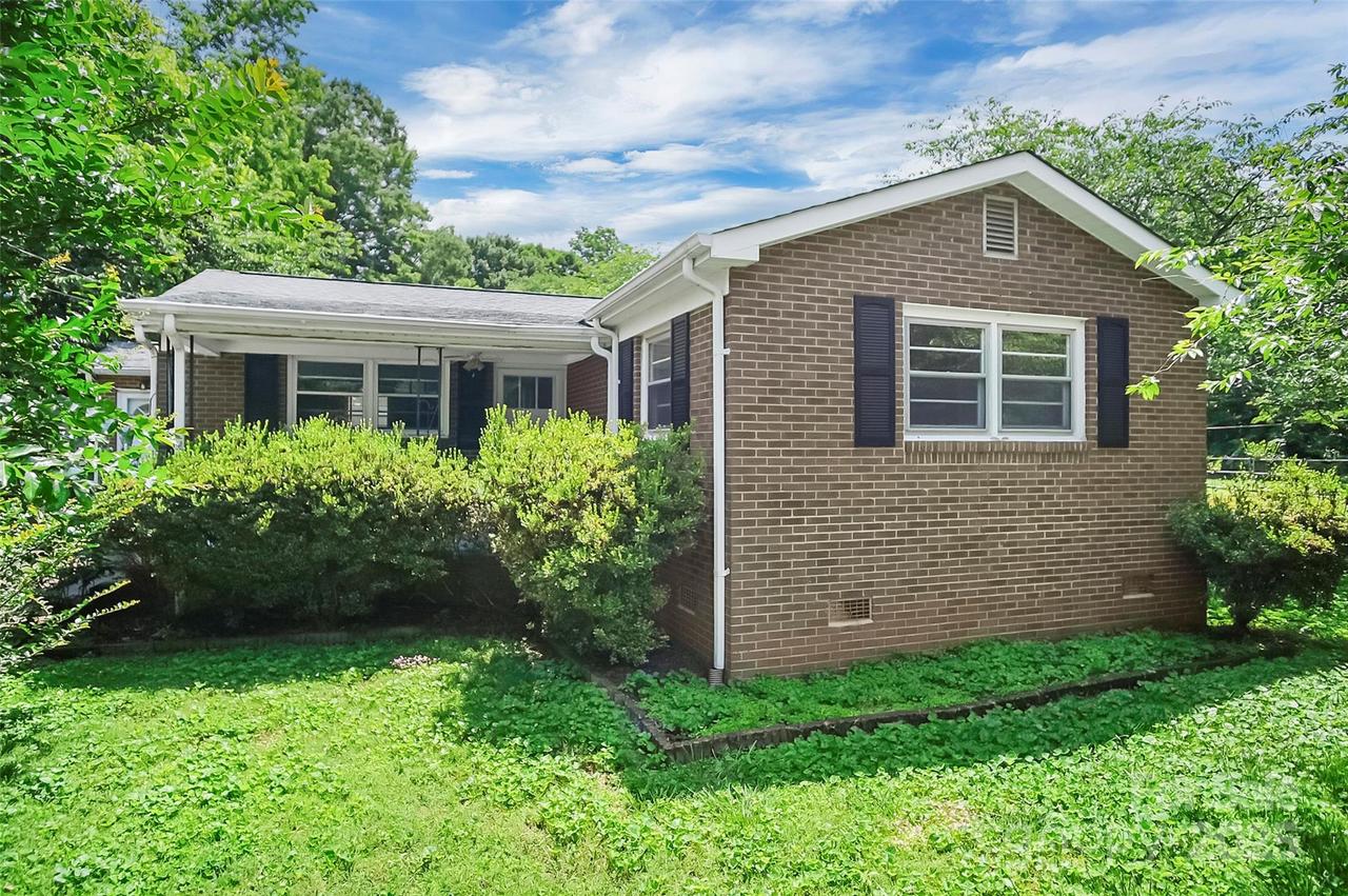 2215 Hodgin St., Gastonia, NC 28056