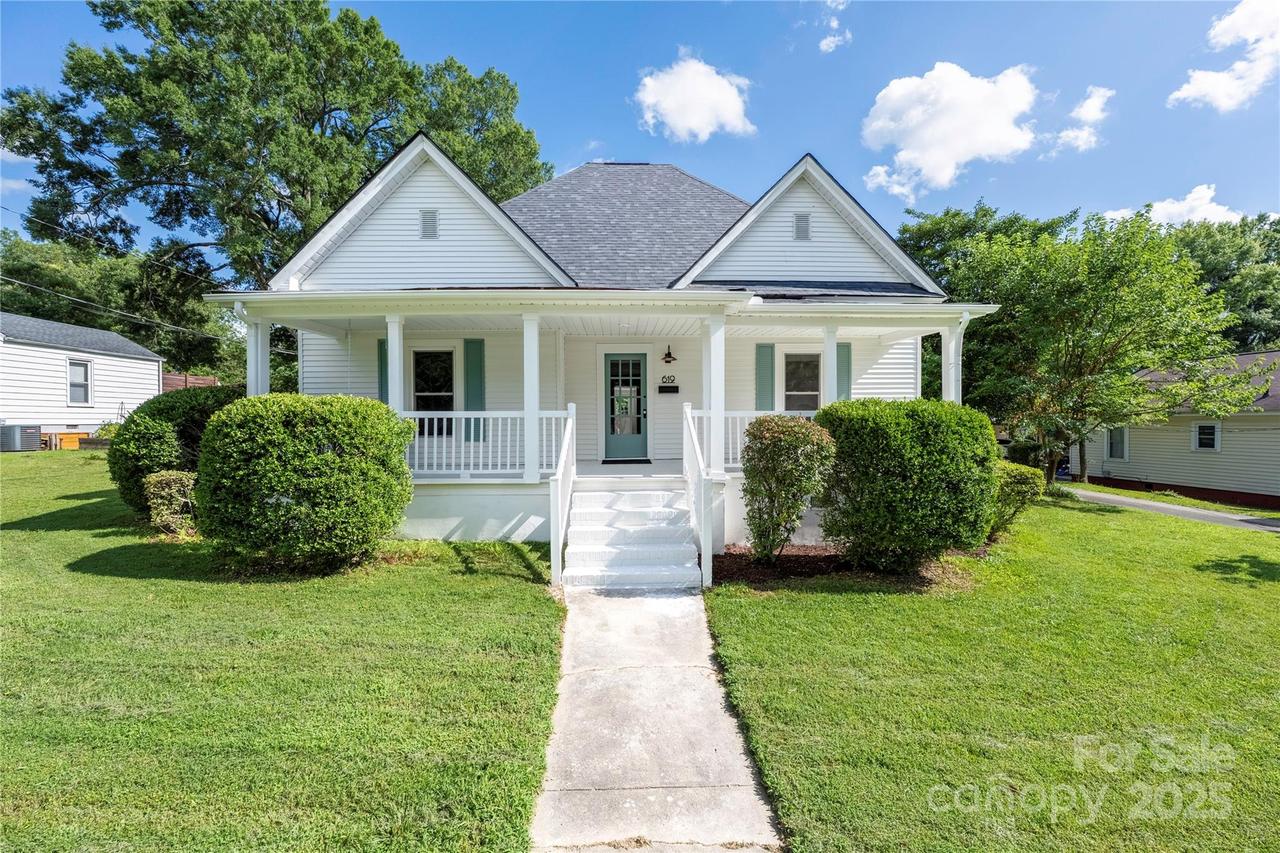 619 Oak St., Mooresville, NC 28115