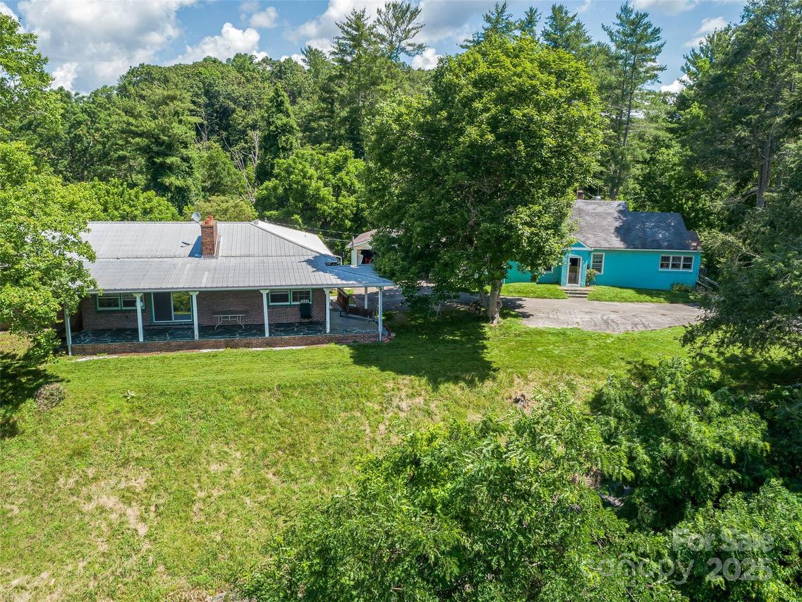 77 Dr Ramsey Dr., Marshall, NC 28753
