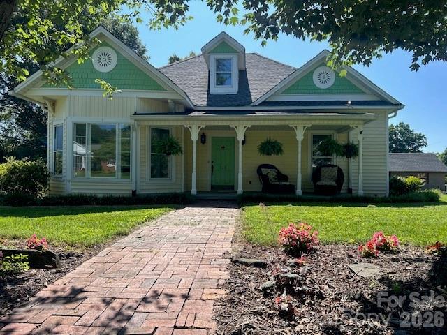 743 S College Ave., Newton, NC 28658