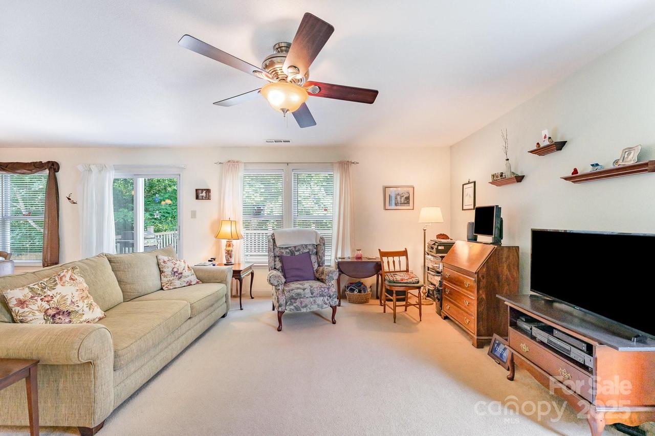 4462 Kellybrook Dr., Concord, NC 28025