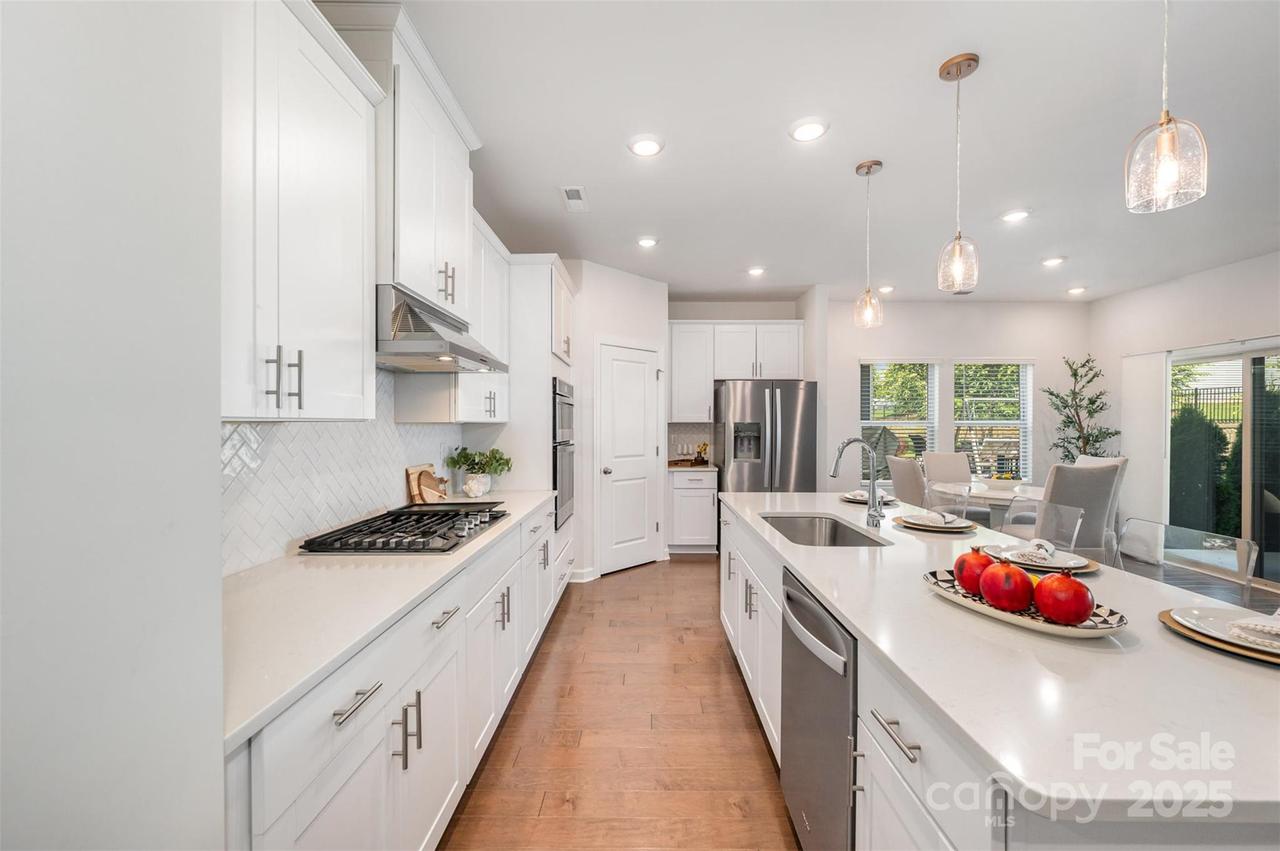 9311 Dunwich Dr., Gastonia, NC 28056