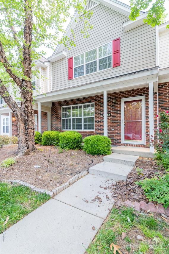 10763 Holly Ridge Blvd., Charlotte, NC 28216