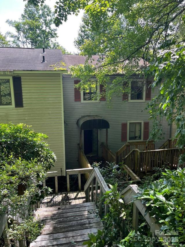 7882 Kinglet Rd., Connelly Springs, NC 28612