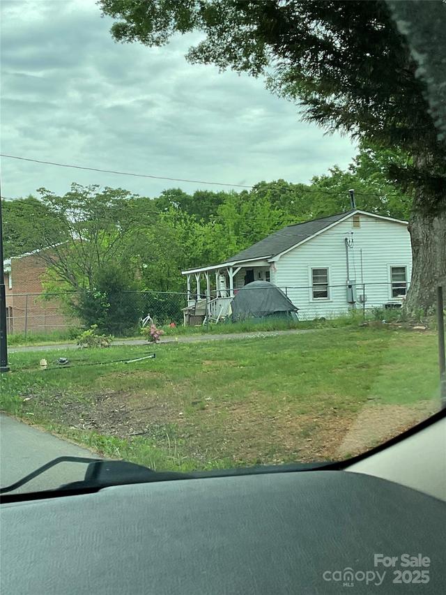 1024 Catawba St., Lincolnton, NC 28092