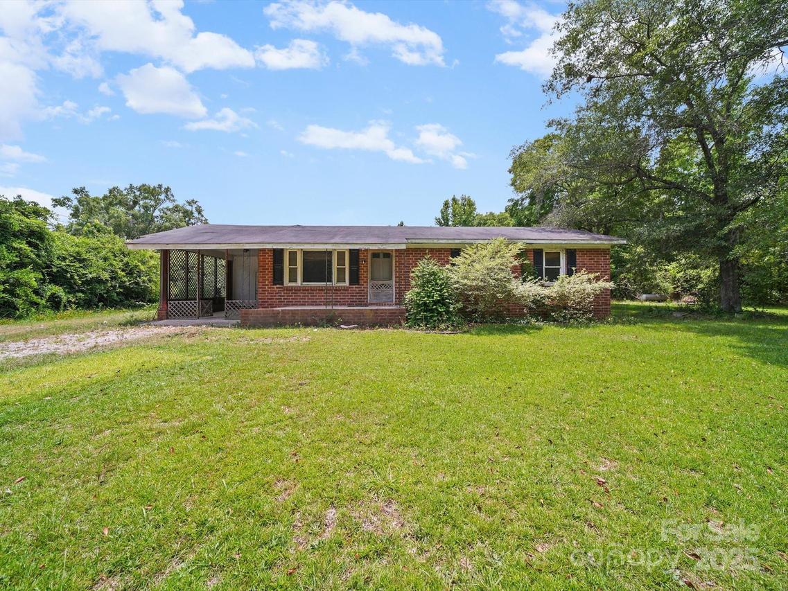 63 Brush Tr., Lilesville, NC 28091