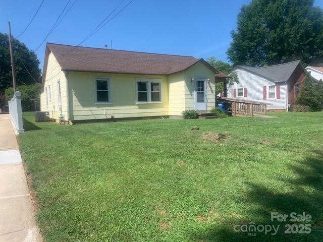 1242 Mitchell Ave., Statesville, NC 28677