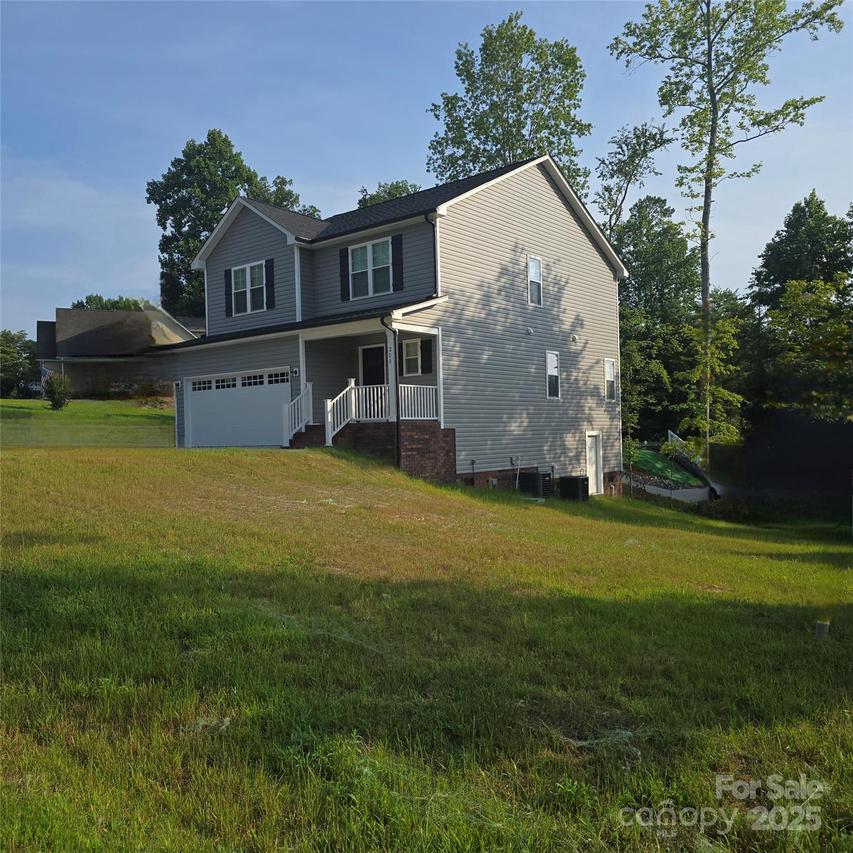 200 N Kayla Dr., Granite Quarry, NC 28146